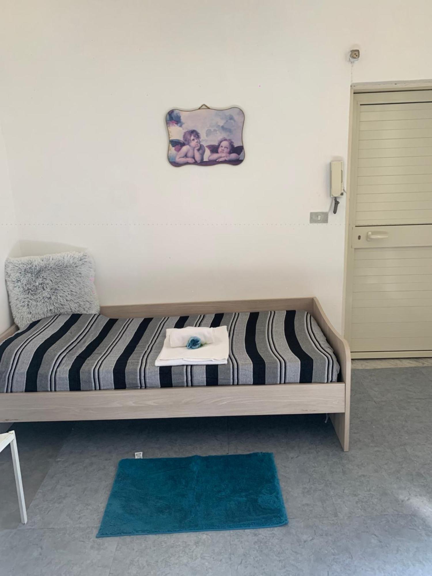 Casa Vacanze Emiliana Рагуза Екстериор снимка
